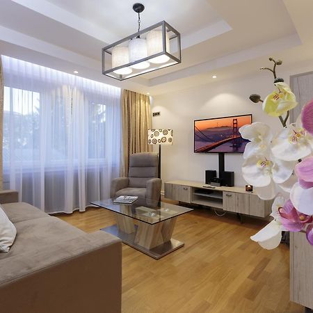 The Queen Luxury Apartments - Villa Giada Люксембург Екстериор снимка