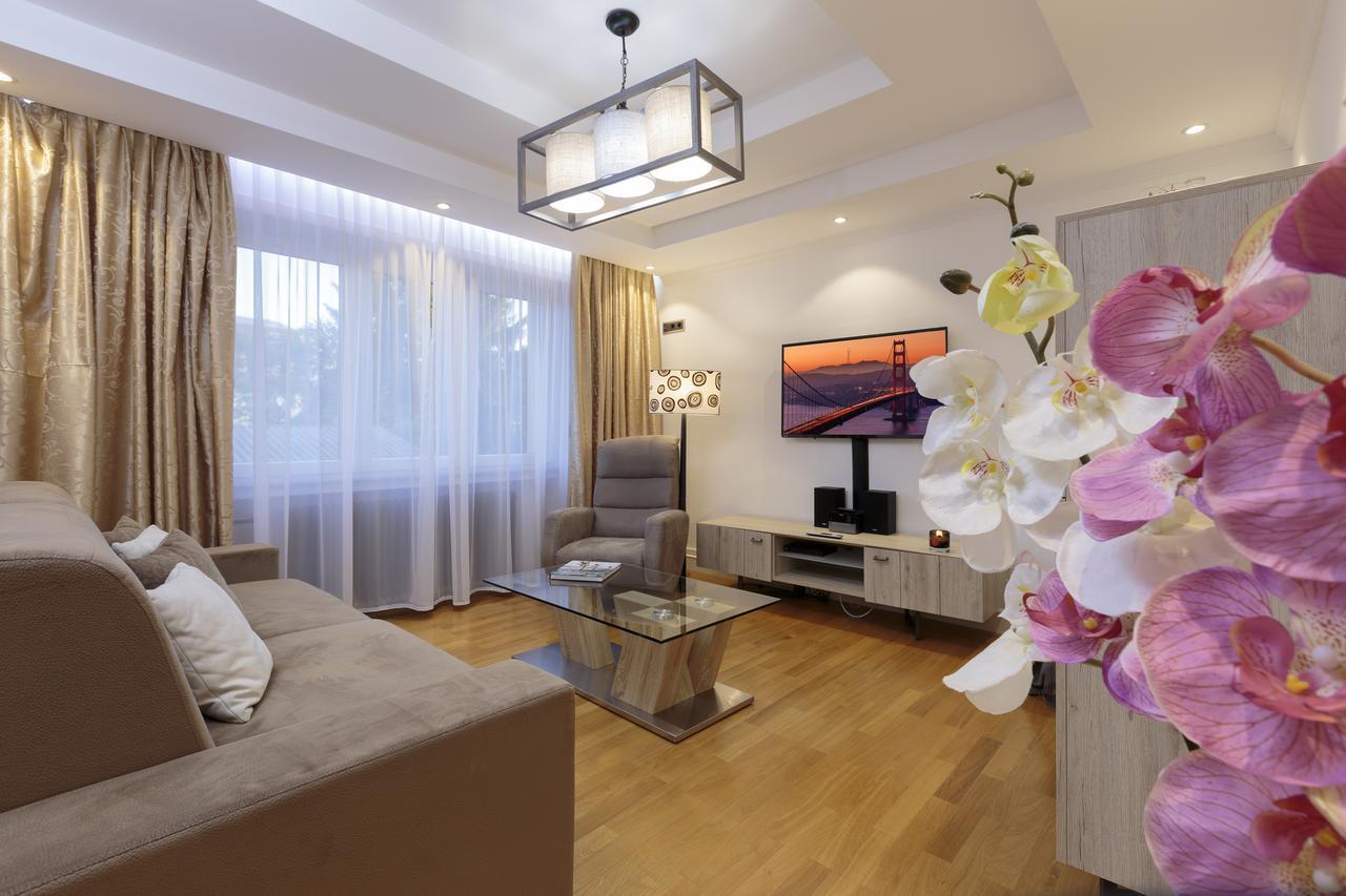 The Queen Luxury Apartments - Villa Giada Люксембург Екстериор снимка