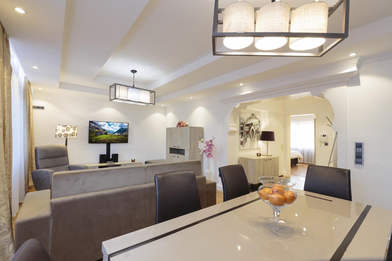 The Queen Luxury Apartments - Villa Giada Люксембург Екстериор снимка