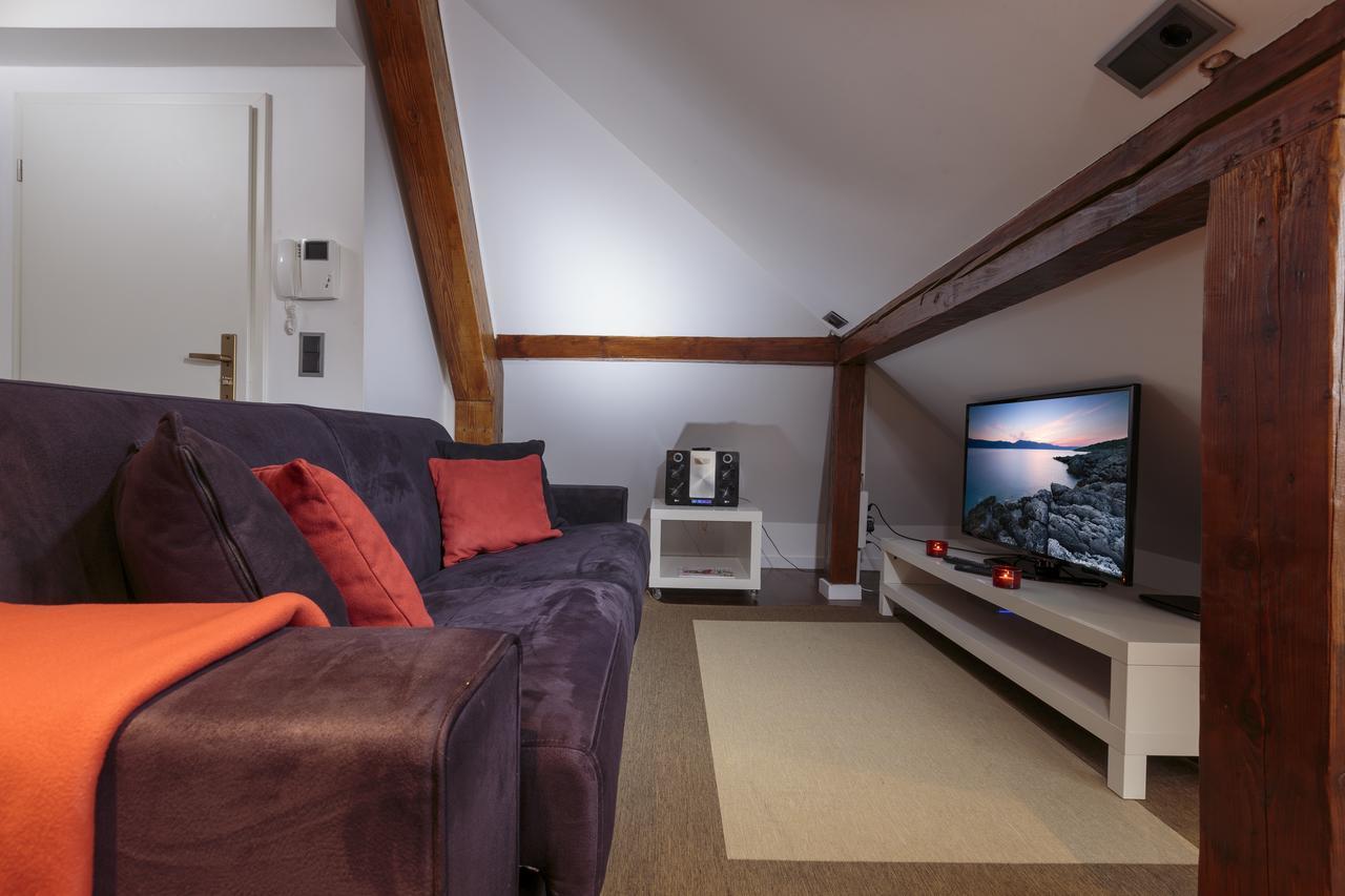 The Queen Luxury Apartments - Villa Giada Люксембург Екстериор снимка