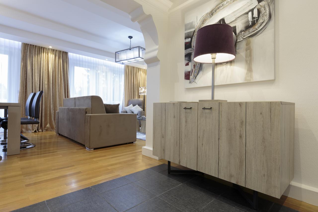 The Queen Luxury Apartments - Villa Giada Люксембург Екстериор снимка