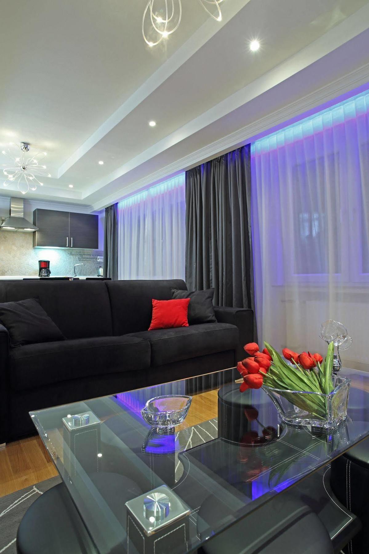 The Queen Luxury Apartments - Villa Giada Люксембург Екстериор снимка